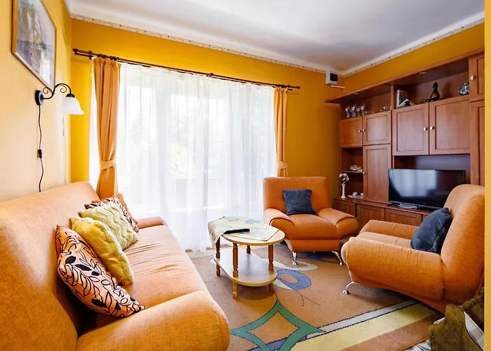 Case de vacanță By Interhome