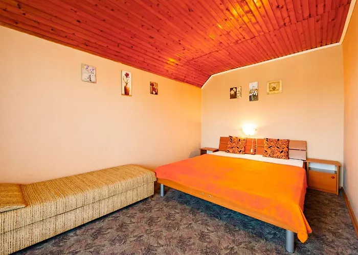 By Interhome Case de vacanță